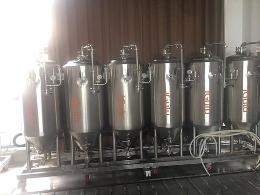 Good price 316L Stainless Steel Beer Fermenter , Ss Brewing Conical Fermenter With Jacket online
