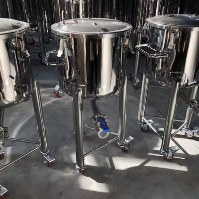 Good price custom made Water Stainless Steel Storage Tank With Wheels online